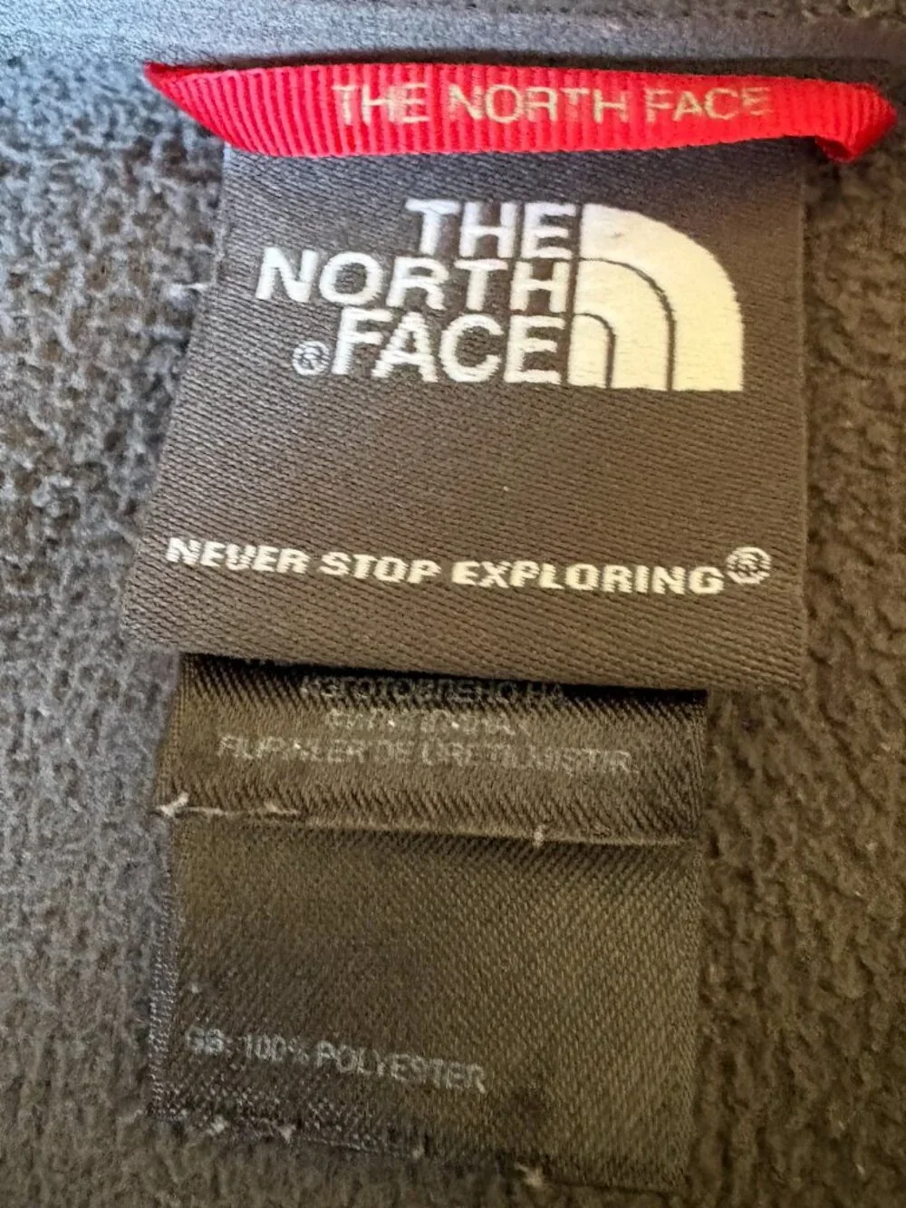 The North Face Quarter Zip Gray Fleece